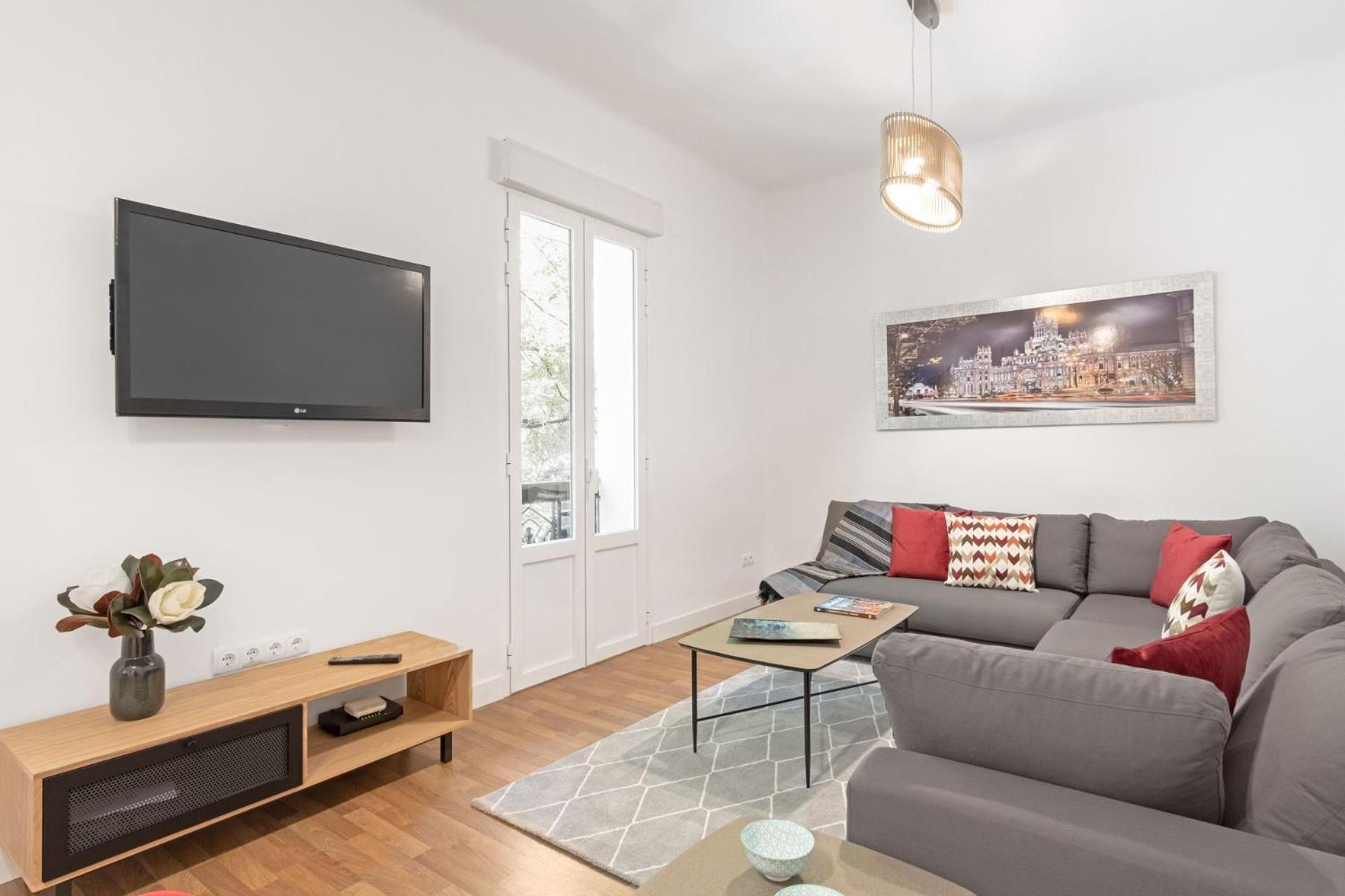 General Pardinas II Apartment Мадрид Екстериор снимка